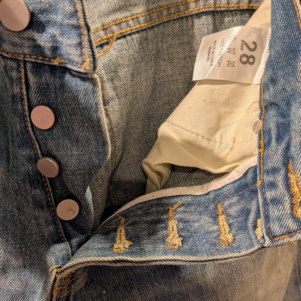 MNML Light Blue Straight Leg Jeans - Picture 3 of 3